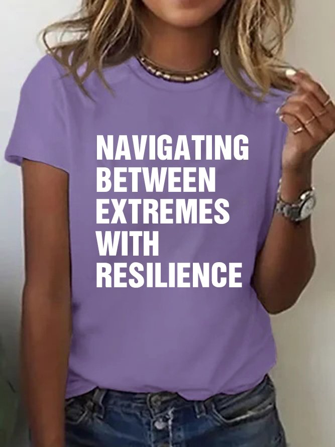 Navigating between extremes with resilience BPD T-Shirt